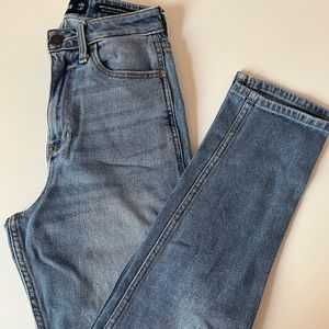 Hollister Mom Jeans